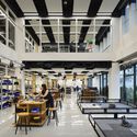 New Middle School and STEAM Design Center / Flansburgh Architects – interior photography, lighting, glass