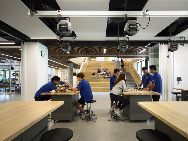 New Middle School and STEAM Design Center / Flansburgh Architects – interior photography, kitchen, table, chair