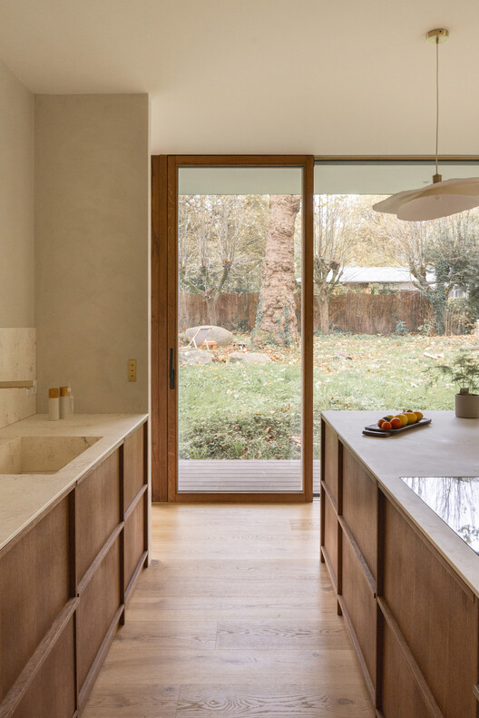 Sous Les Aile BioClamatic House / Kida Architecture & Design - Interior photography, wood, worktop