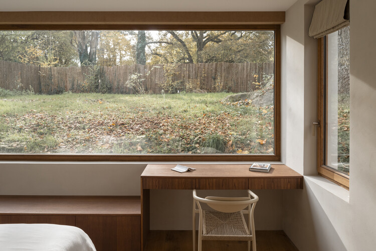 Sous Les Aile Bioclamatic House / Kida Architecture & Design - Interior Photography, Bedroom, Wood, Glass