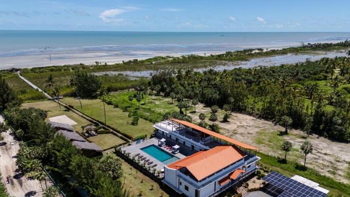 This 16 million dollar house on the beach in Brazil runs with solar energy