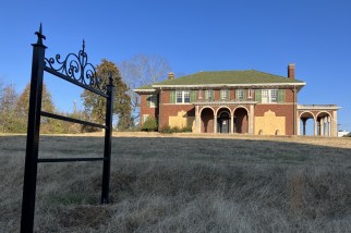 The new site plans for Dunlop House in Clarksville include 4-story buildings on both sides