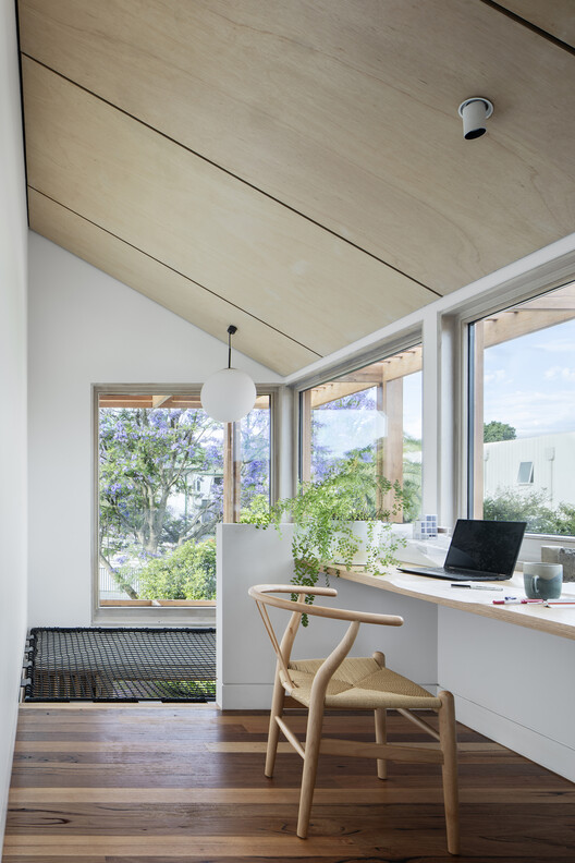 Life cycle house / Steffen Welsch Architects - interior photography, wood, lighting, chair, glass