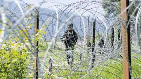 A barbed wire fence along the border between Bangladesh and India. File photo: HT