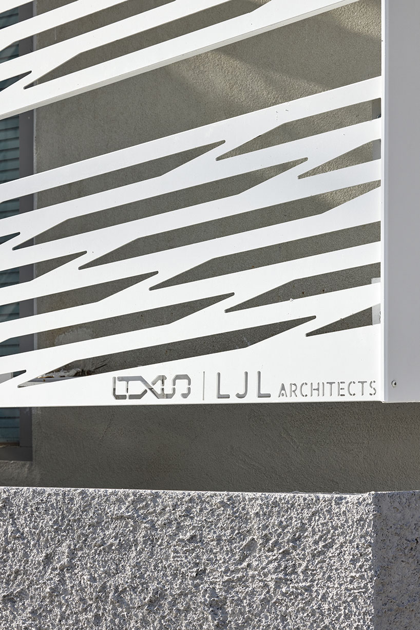 Responsive skin surrounds the architectural border in Yangjae Dong 8