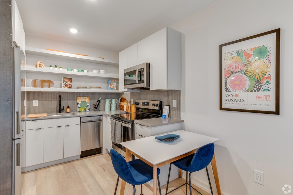Sustainable life, designed with design and amenities!