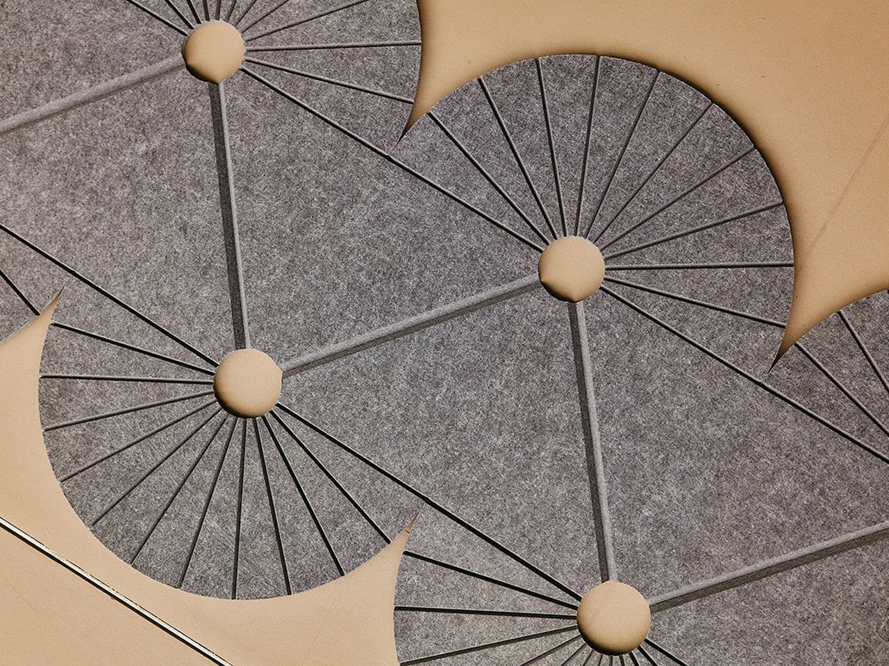 From coffee bowls to banana fibers: the 5 innovative materials that change sustainable lighting design