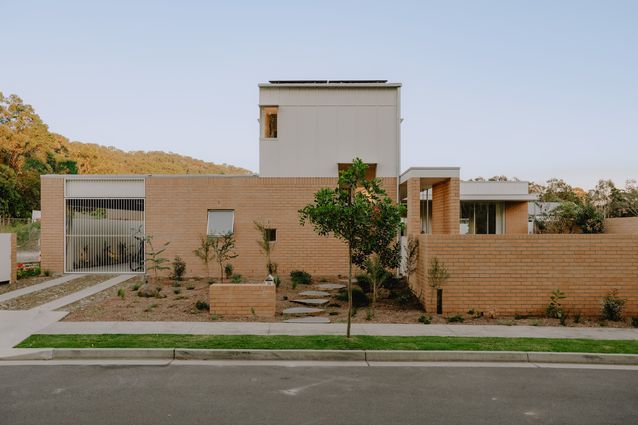 Kanooka House from Knight Office and Dan Wilson