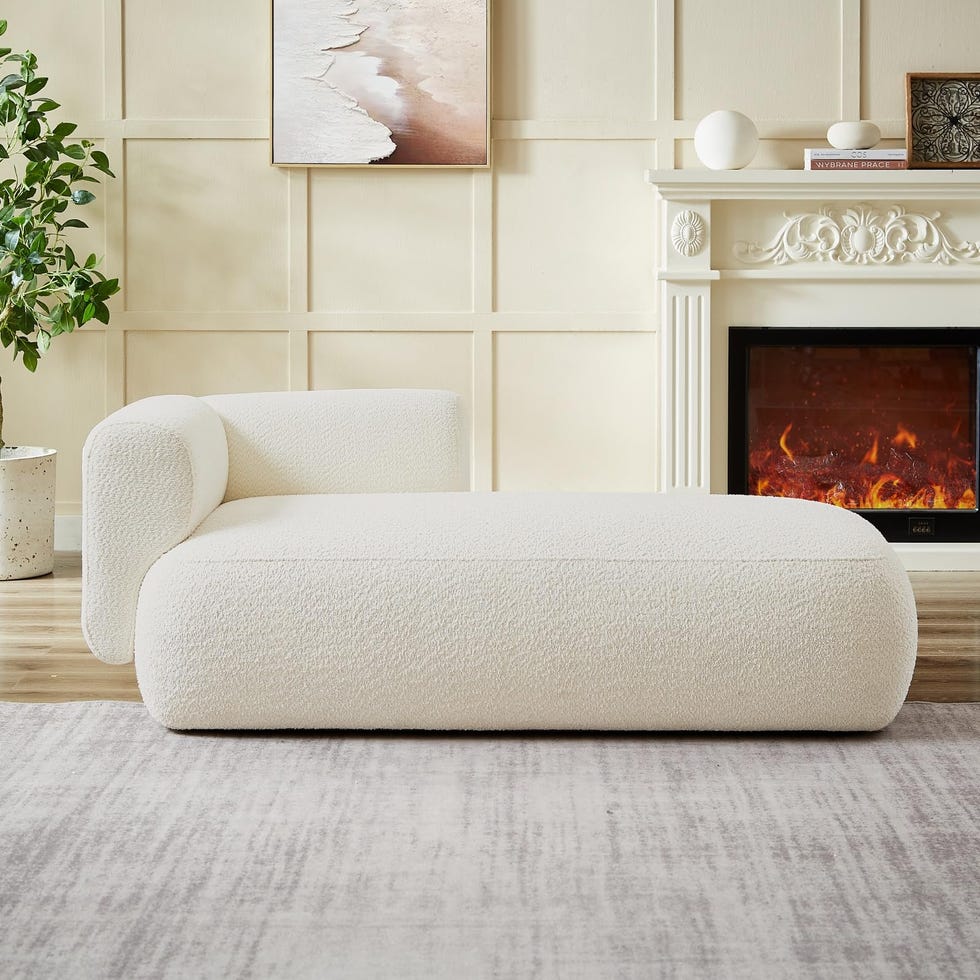Padded chaise lounge chair Padded chaise lounge chair