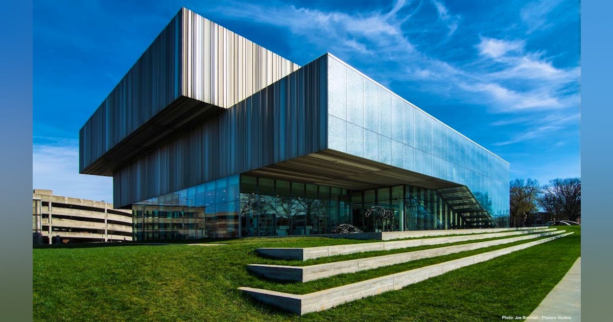 Metal dressed buildings: a sustainable wild moderator in the modern construction