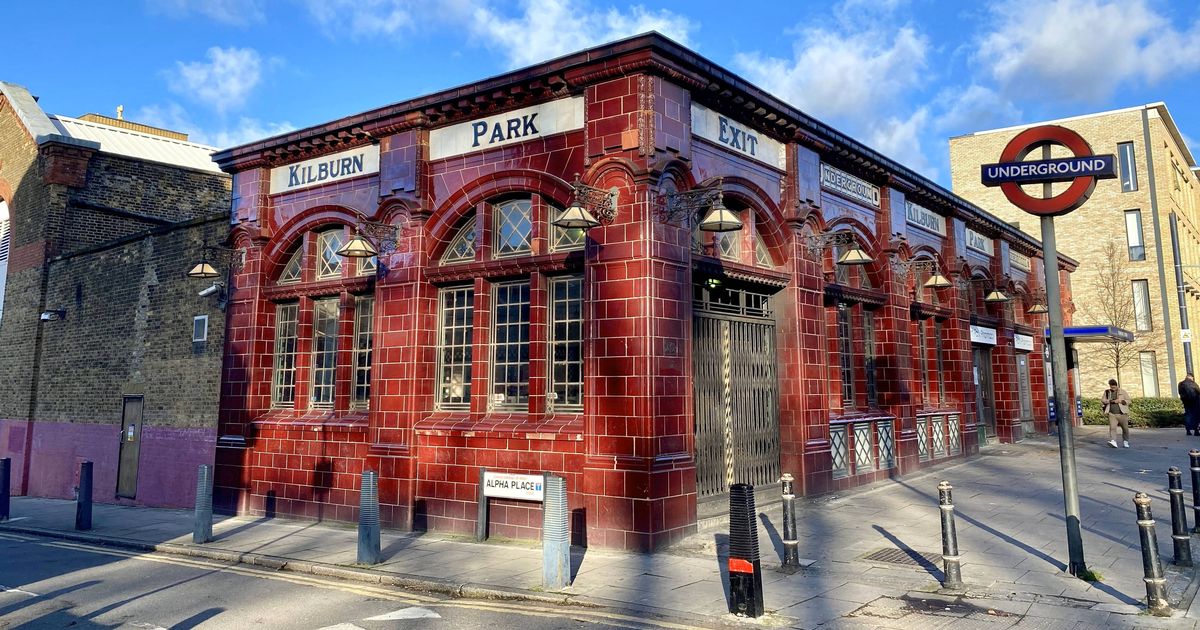Beautiful London Tunderground station 'looks like a pub' and has a quirky hidden function