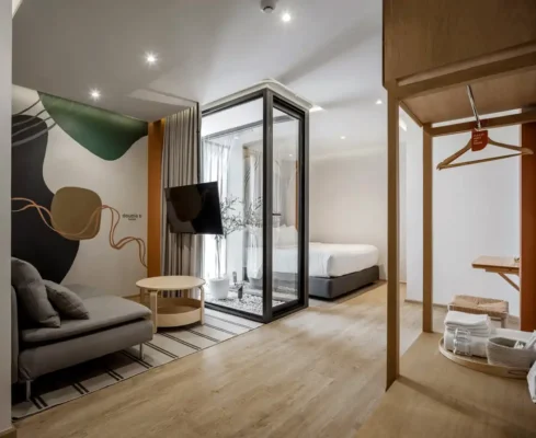 Double B Hostel Bangkok Thailand