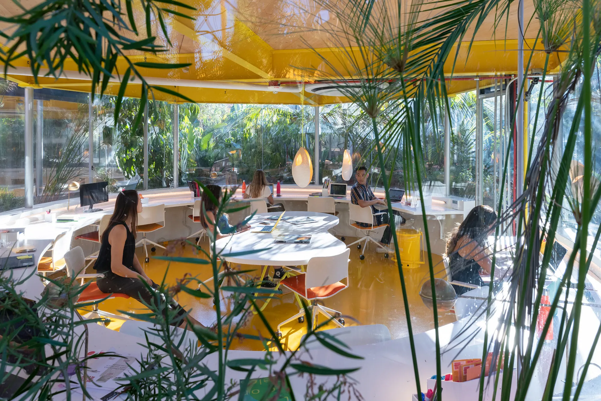 10 biophilic interiors that redefine the interior of nature inspired by nature 11 10 biophilic interiors that combine architecture with nature