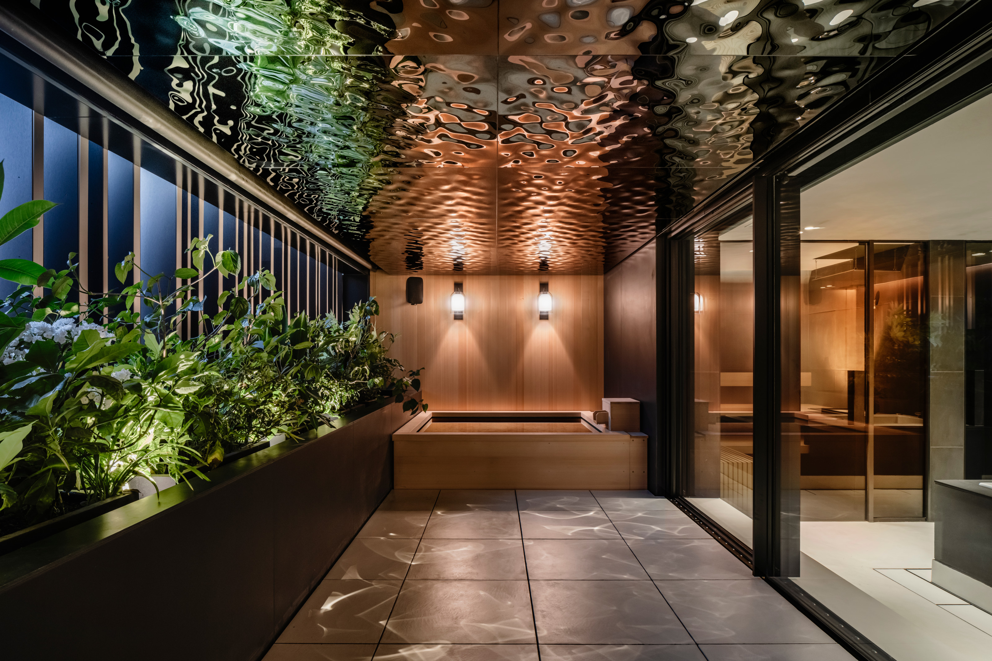 The terrace on the first floor with Onsen Bath