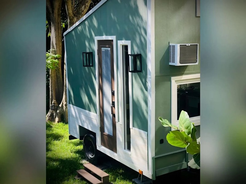 Low footprint compact houses: nano micro house
