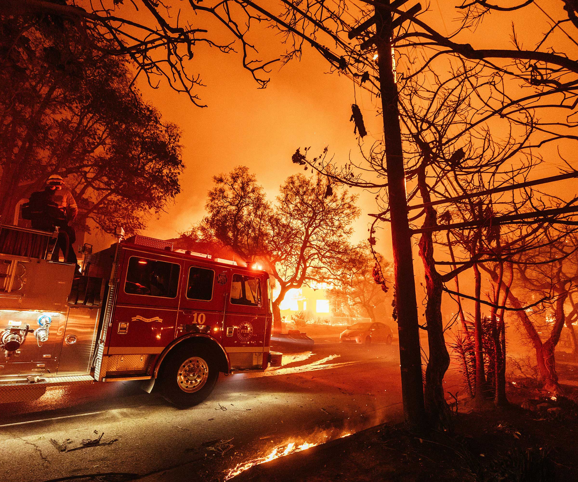 Feuerweuto Fire during the Palisades in January 2025