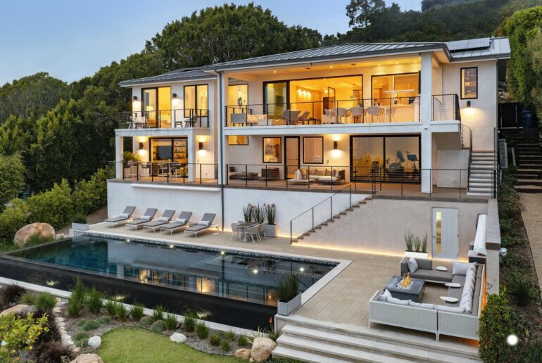 Five houses that earn a second look