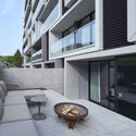 Muwa Niseko / Nikken Sekkei - outdoor photography, balcony