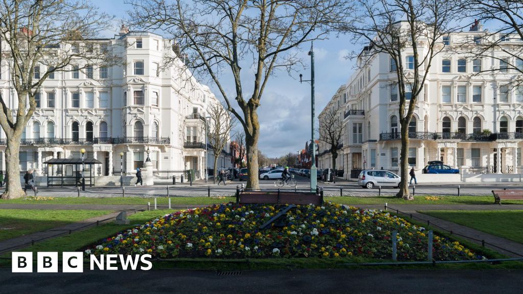 Excess of the residents of Hove on the Council plan to scrap the flower clock