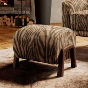 Zebra print art fur curved