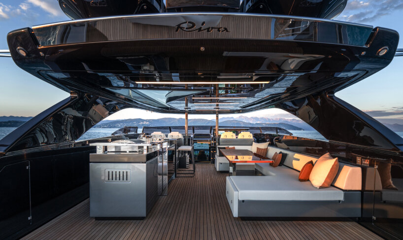 Ferretti Cannes Yachting Festival