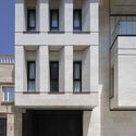 DOA residential building / white cube studio - external photography