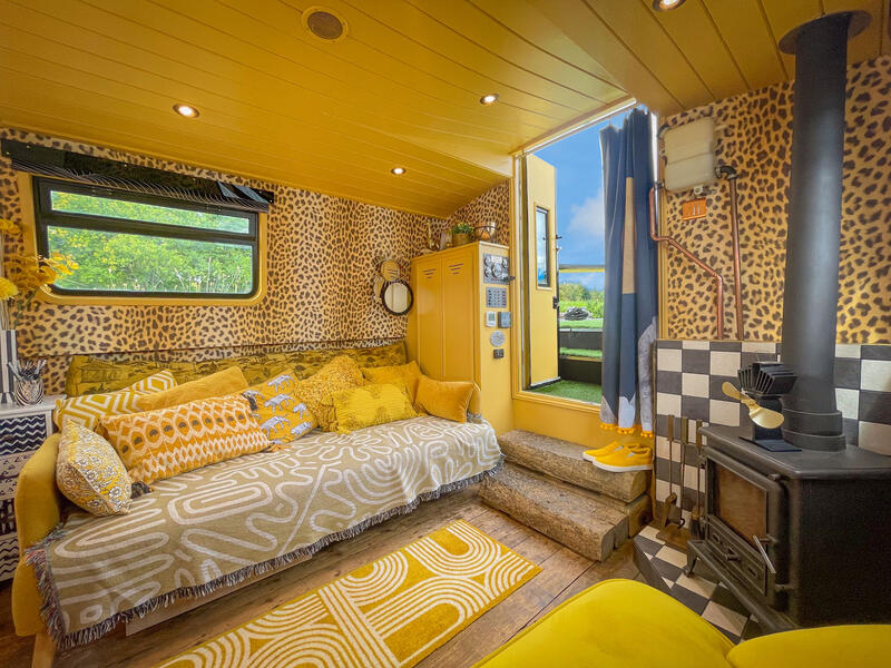 Leopard pattern yellow boat house living room.