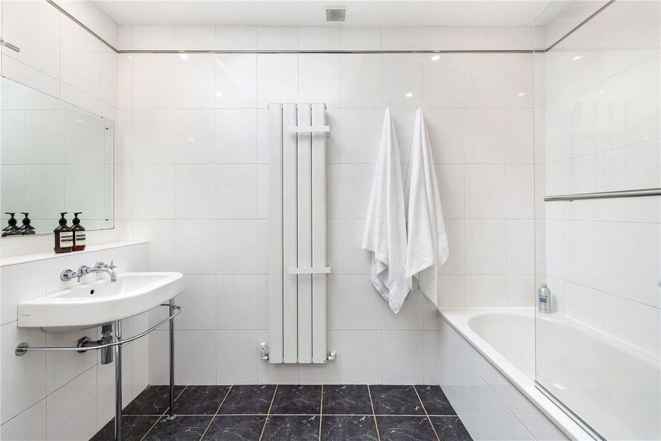 The Cottage, High Road, Mornington, Co. Meath (Wet Room)