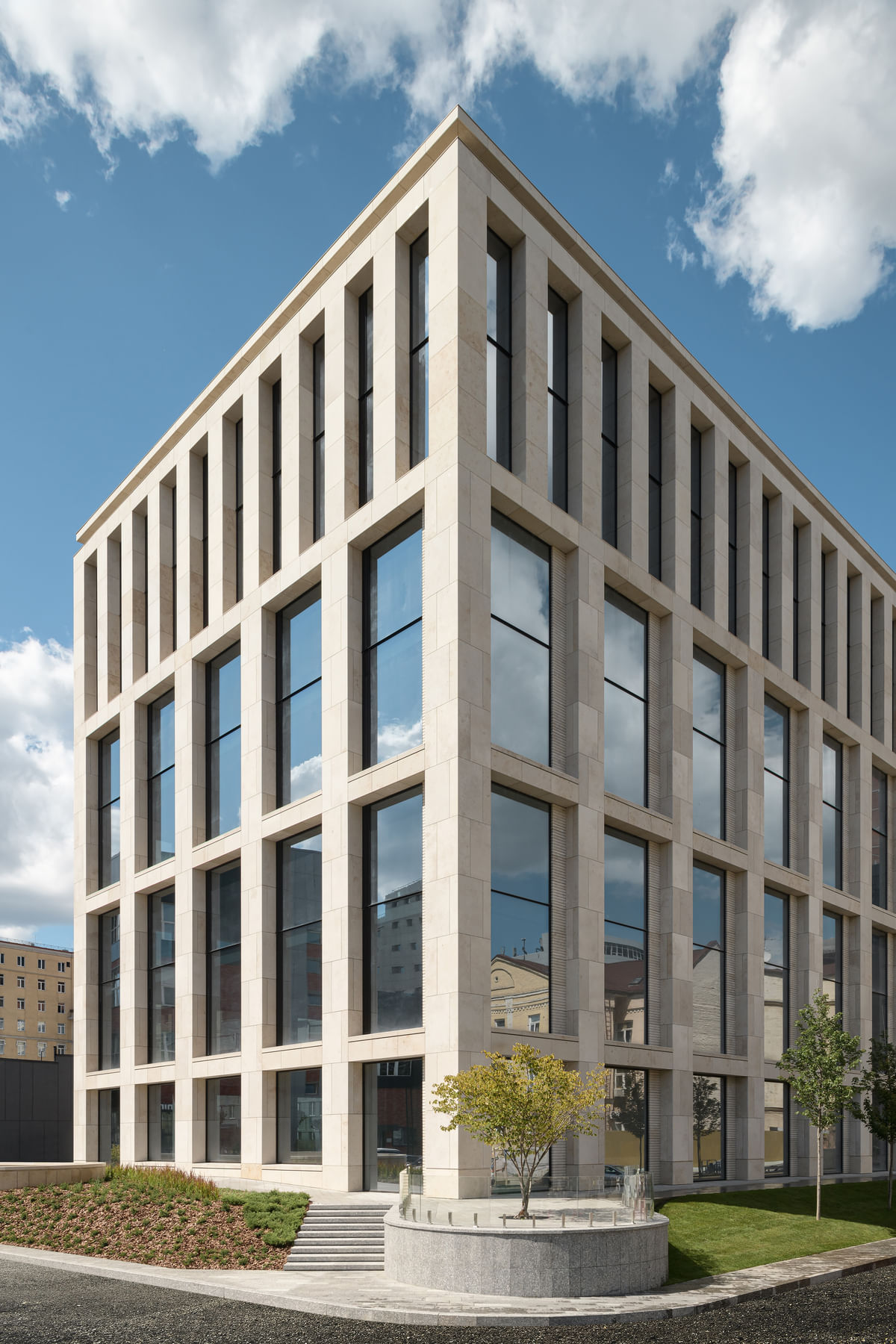 Heritage Business Center: Proof of architectural continuity and the municipal Renaissance | Aiix Studio