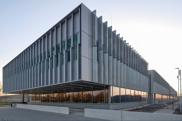 New Justice Bureau Zaanstad was designed by the studio prototype