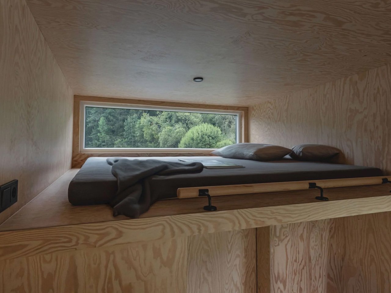 This €40,000 tiny house has a roof terrace that you can actually use