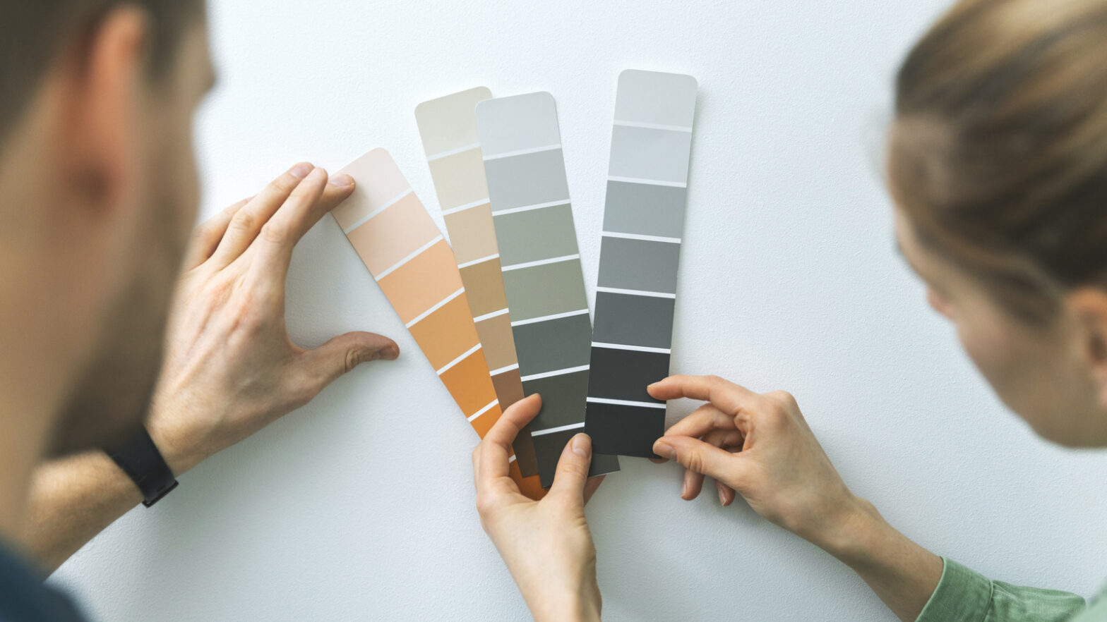 Matching your kitchen to the color of the year isn't worth the money, and here's why