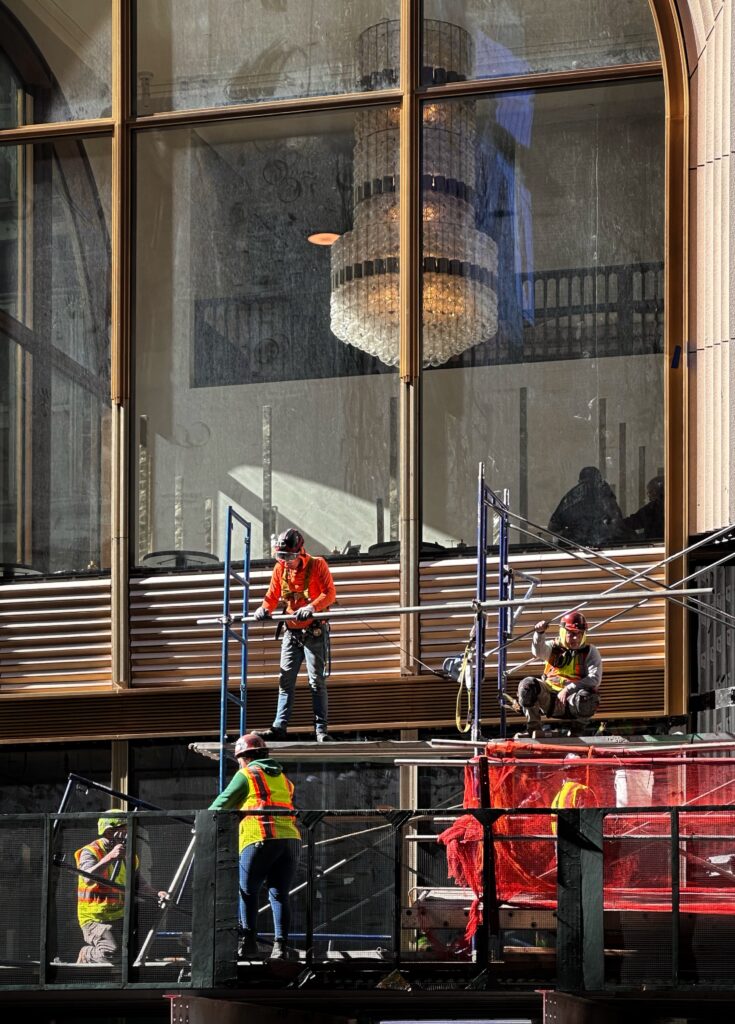 520 Fifth Avenue. Photo by Michael Young.