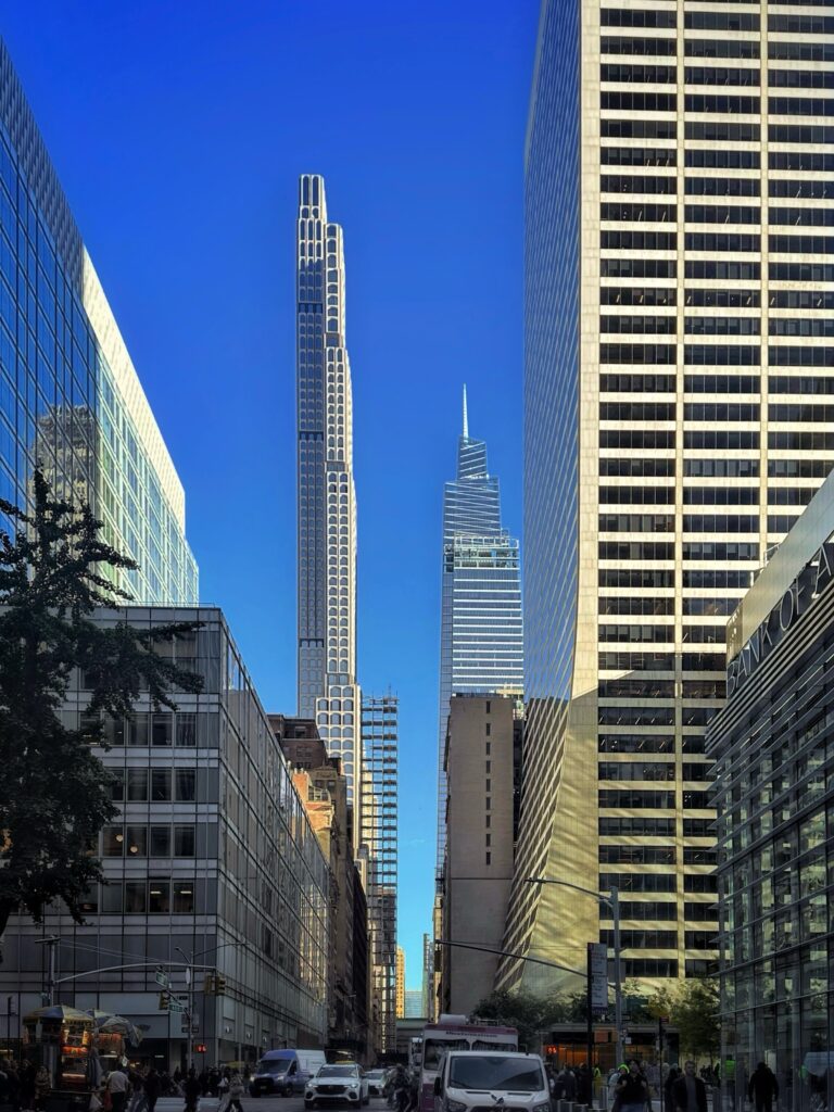 520 Fifth Avenue. Photo by Michael Young.