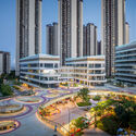 © Siming Wu KING ONE Community Center / E+UV – outdoor photography, city view