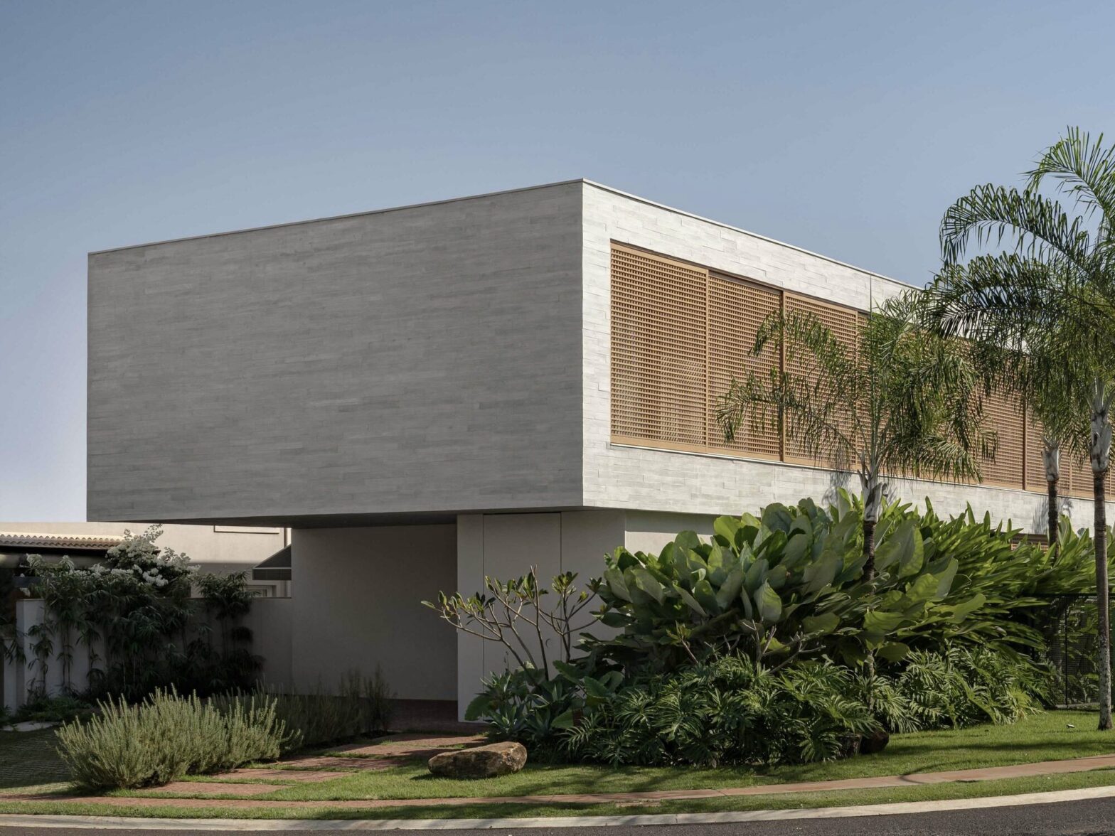 Buenos Aires House / Mariane Rios Studio
