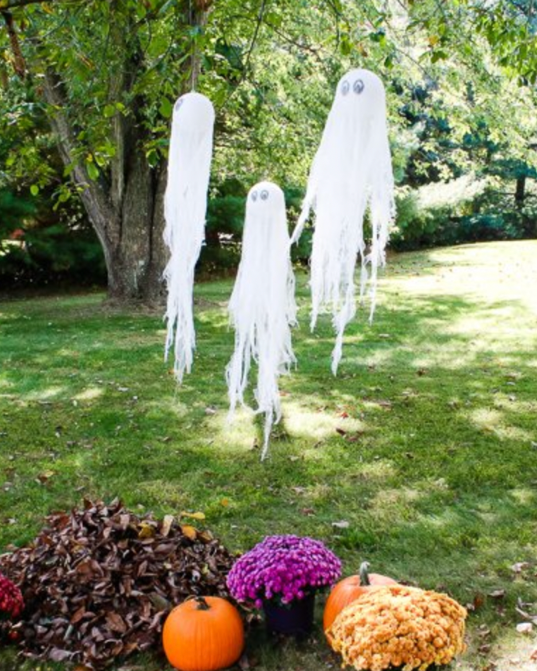 Best Halloween decorations outdoors outdoors Halloween decorations outdoors
