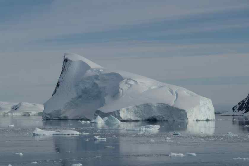 Tourism Antarctica – travel and touring world Alaska