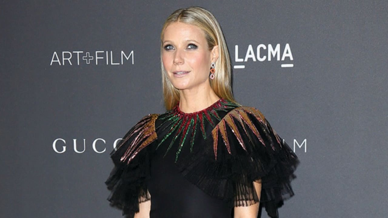 Gwyneth Paltrow's famous plate wall - bring it home