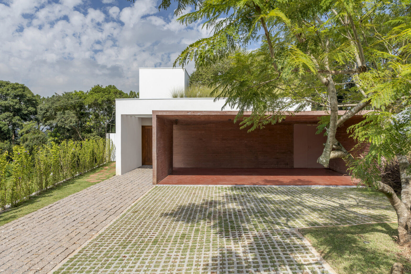 Forest House / RAWI Arquitetura + Design
