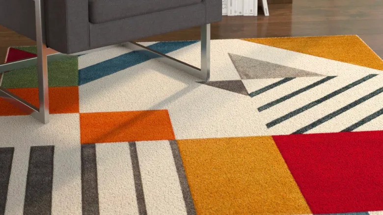 Bold flooring options that add a modern twist to the '80s design trend