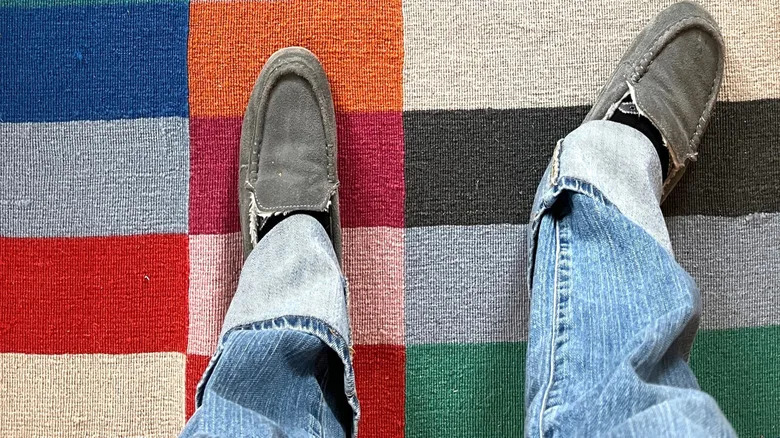 Bold flooring options that add a modern twist to the '80s design trend