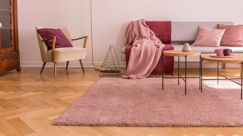 Bold flooring options that add a modern twist to the '80s design trend